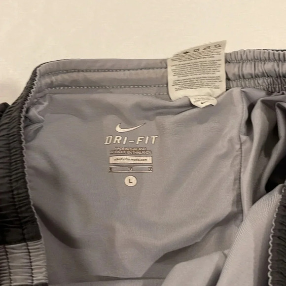 Nike Running Challenger 7” Compression 519702 Dri-Fit large‎ lined shorts large - Picture 5 of 7